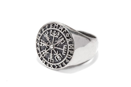 Pierścień wikiński VEGVISIR srebro r443.jpg