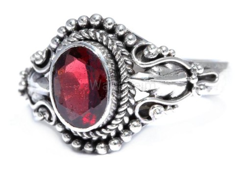 Pierścień średniowieczny ASA granat srebro r377.jpg