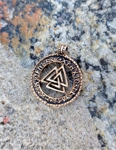 valknut.jpg