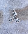 triskelion1.jpg