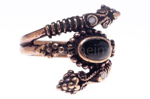 Pierścień wikiński JORMUNGAND onyx brąz