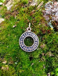 Zawieszka wikińska FUTHARK brąz