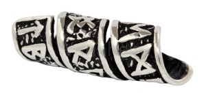 Koralik wikiński Futhark srebro